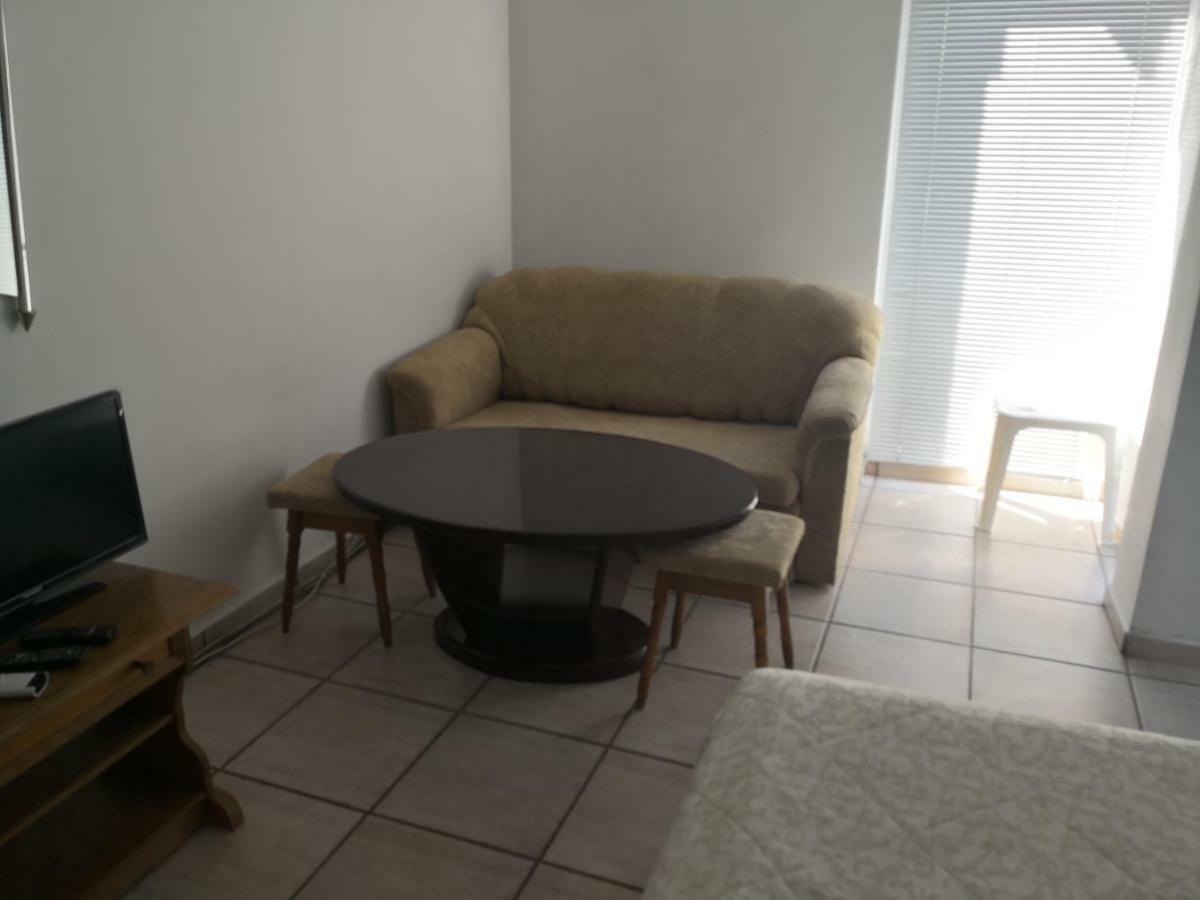 Hotel Atlantic Sliven Esterno foto